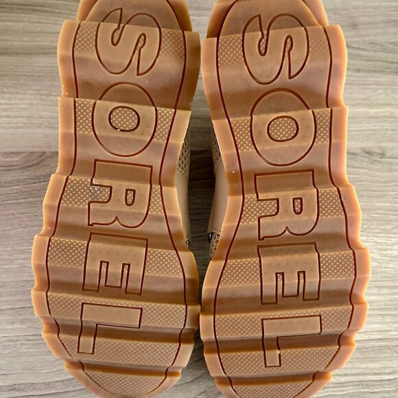 Sorel Kinetic Sneak Mesh Sneakers - Natural - size 6 - Picture 2 of 4